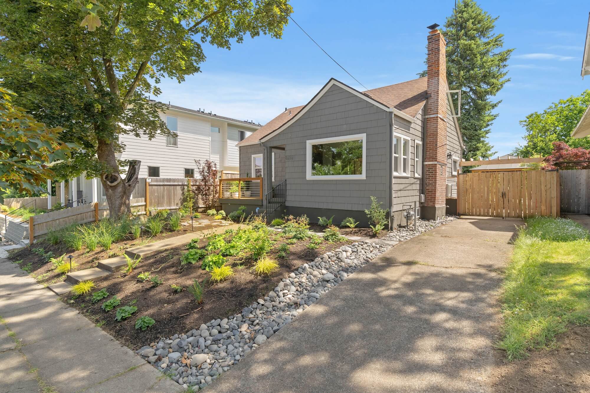 6232ne6thAve-01.jpg